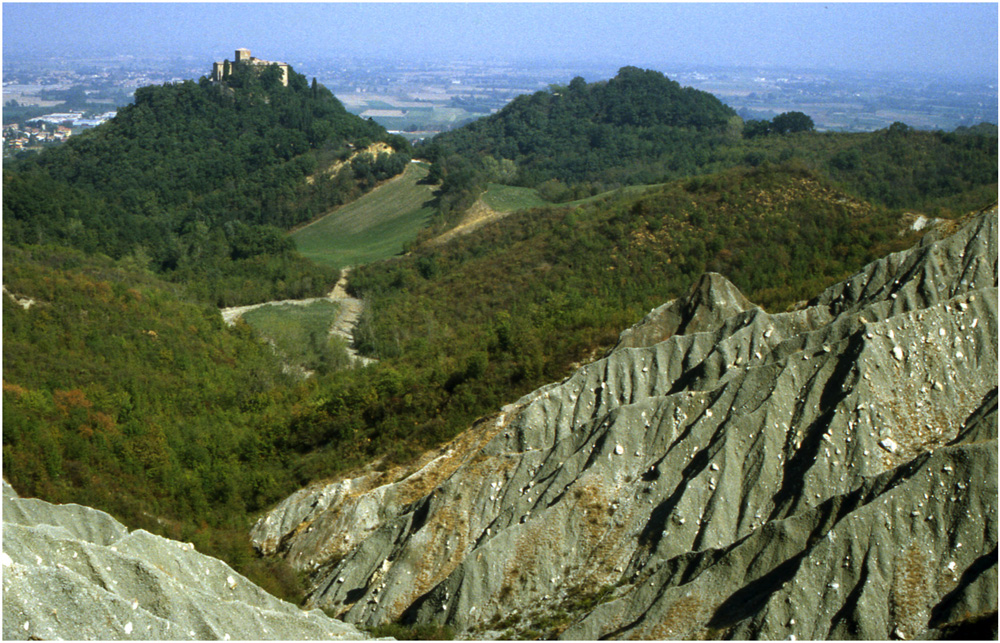Quattro Castella - Foto Archivio Servizio Geologico