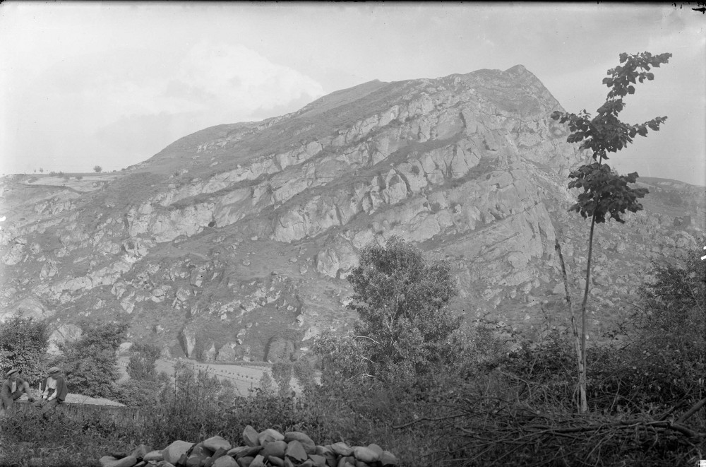 Monte Tondo - Archivio Fotografico della Romagna di Pietro Zangheri - patrimonio pubblico della Prov. di Forlì-Cesena, in gestione al Parco nazionale delle Foreste Casentinesi